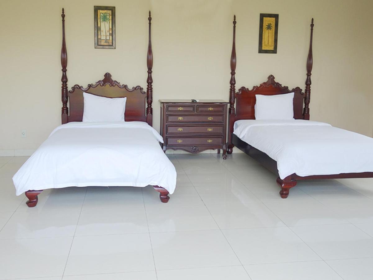 Saffron Suites Syariah Yakarta Exterior foto