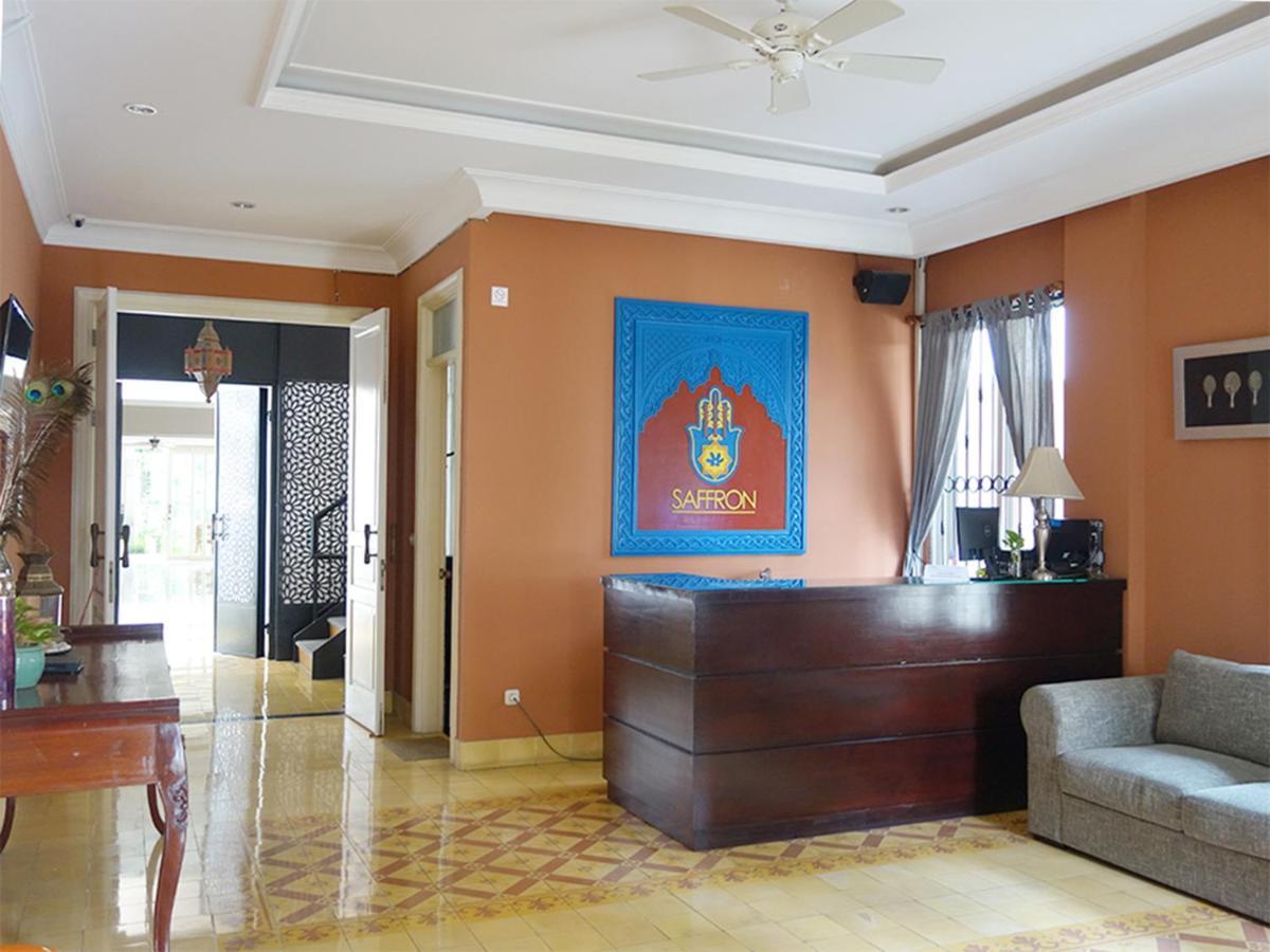 Saffron Suites Syariah Yakarta Exterior foto