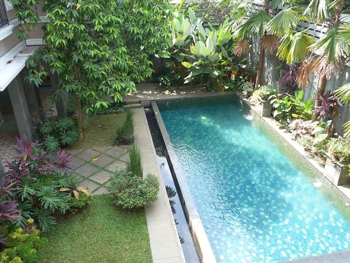 Saffron Suites Syariah Yakarta Exterior foto