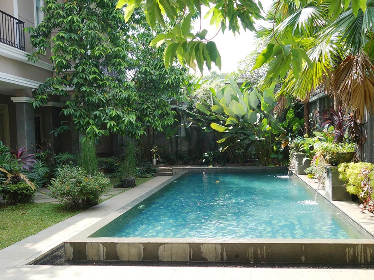 Saffron Suites Syariah Yakarta Exterior foto
